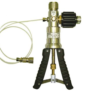 WIKA CPP30 Pneumatic Hand Pump | Calibration Pumps and Pressure Sources | WIKA-Pressure Calibrators | Supplier Nigeria Karachi Lahore Faisalabad Rawalpindi Islamabad Bangladesh Afghanistan